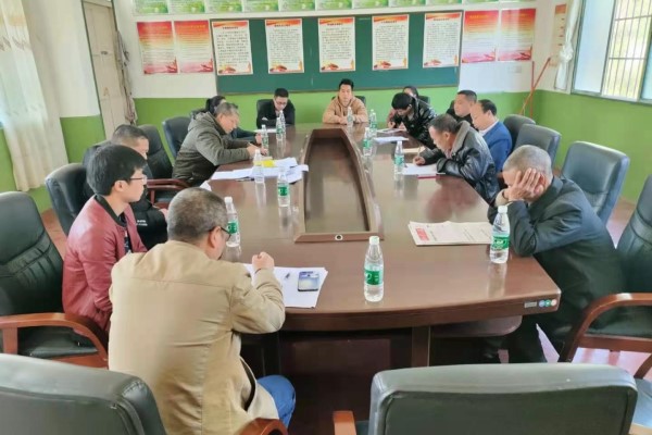 326落实基层党建工作从严治教1.jpg