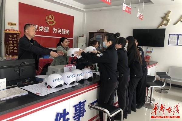 常德公安交警四大队：广泛开展“电动车、摩托车整治”主题宣教活动2.jpg