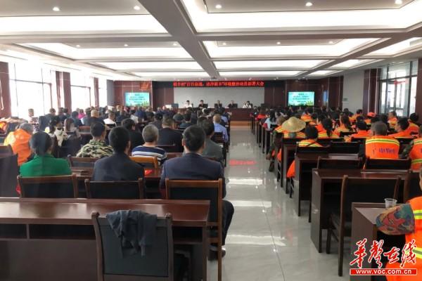 长沙市岳麓区学士街道党史学习教育践行到工作中 1.jpg