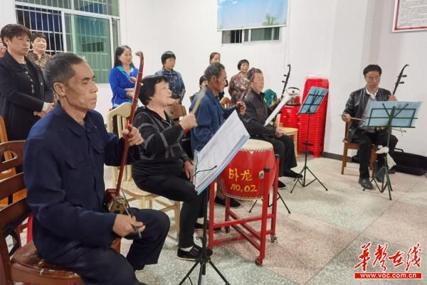 5烟溪镇：让红军长征精神代代相传2.jpg