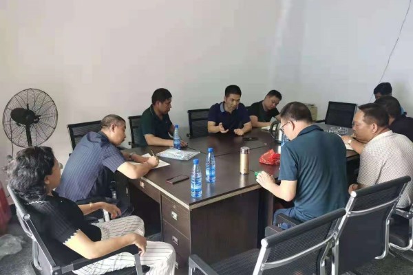 石冲口镇镇长突击检查煤矿安全生产工作2.jpg