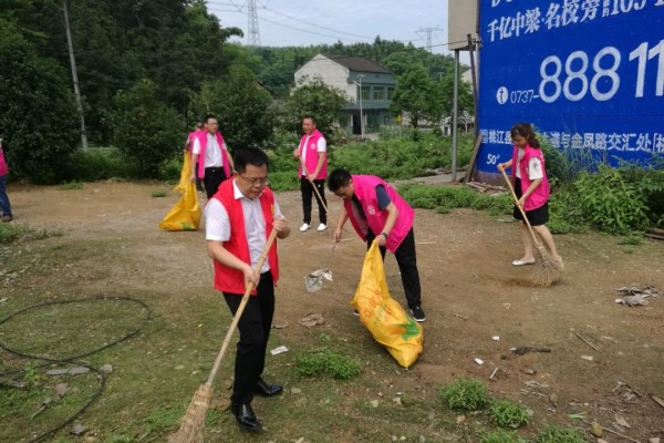 桃江县畜牧水产事务中心学党史办实事1.jpg
