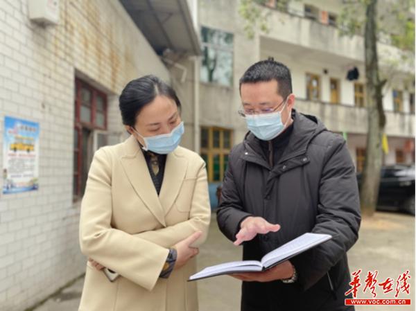 祁东县委副书记魏春生一行莅临归阳镇第二中心小学视察督导疫情防控工作纪实(1)241_副本.jpg